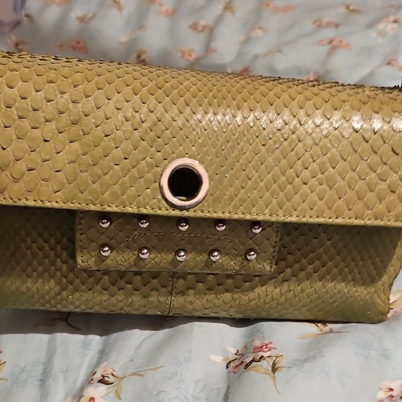 Tod's Yellow Python Hand Bag - Picture 7 of 13